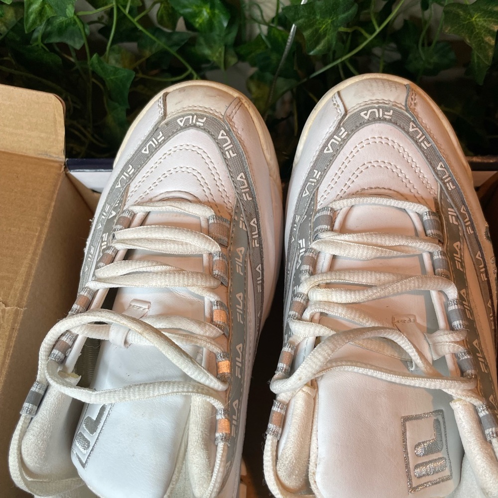White Fila - Picture 5 of 5